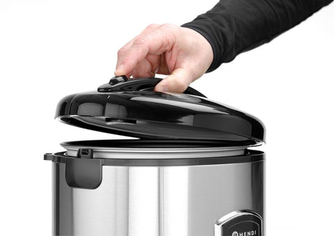 Reiskocher mit Dampfgarfunktion