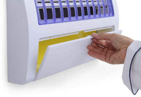 Insektenvernichter mit Klebeplatten 120 m²