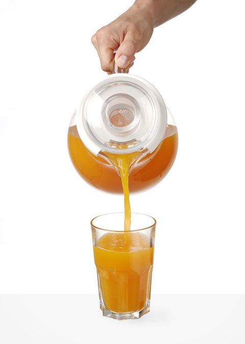 Krug mit Eiswürfelkühlung