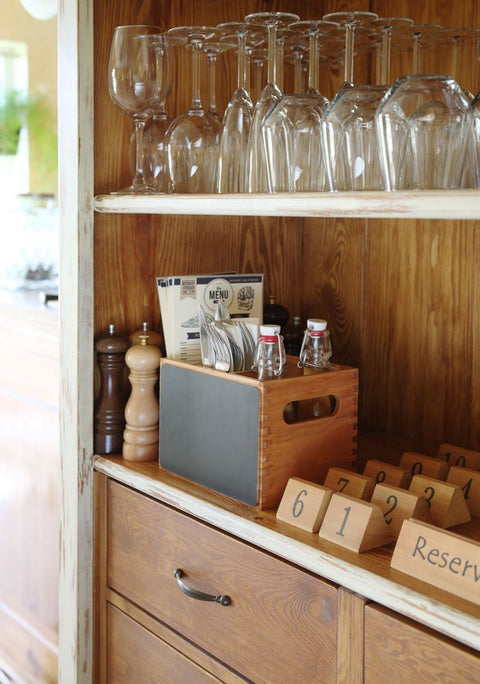 Menü- und Besteckbox