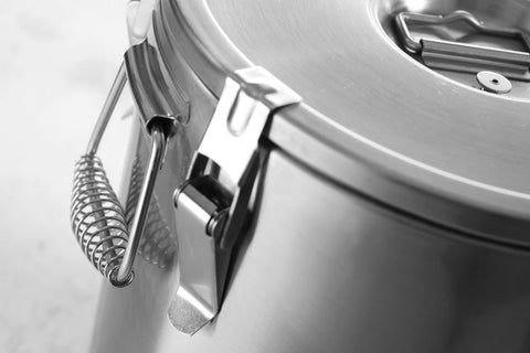 Isolierter tragbarer Behälter