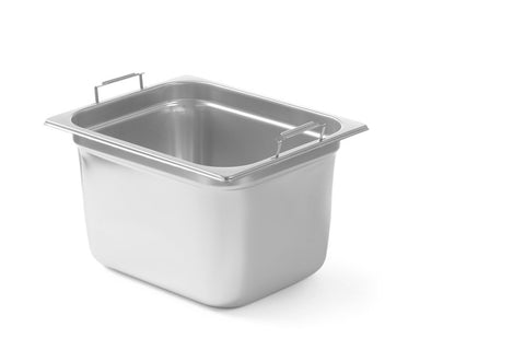 GN-Behälter mit einklappbaren Griffen